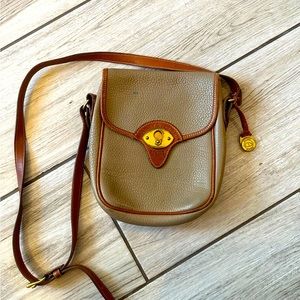 Vintage Dooney and Bourke Crossbody